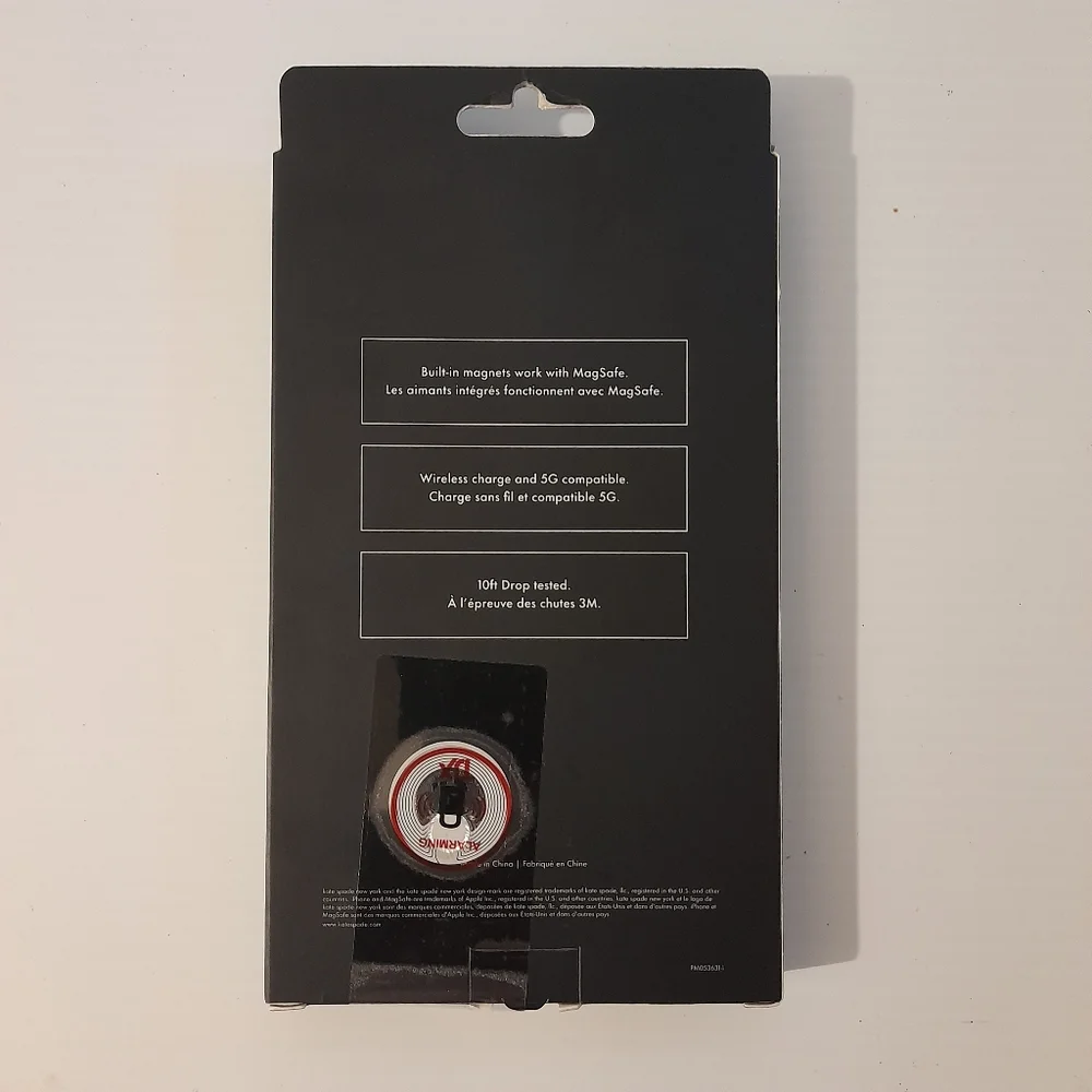 ● NIB Kate Spade | iPhone 15 promax Case with Magsafe 10 ft drop tested - Picture 6 of 16